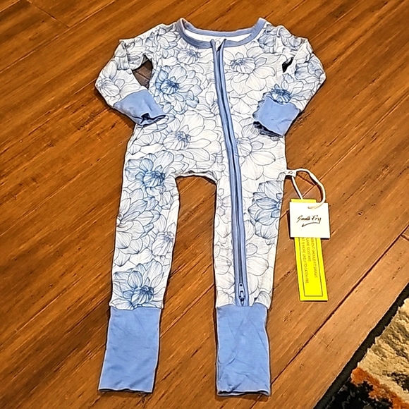 Delighted Double Zipper Romper - Picture 1 of 2